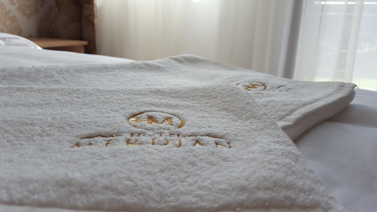 Hotel Merdjan Sarnitsa Ngoại thất bức ảnh